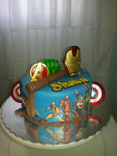 avengers - Cake by ann