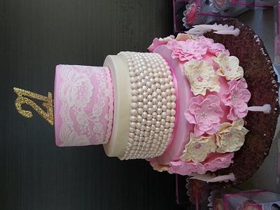 elegant 21st birthday cake - Cake by Jackies cakes