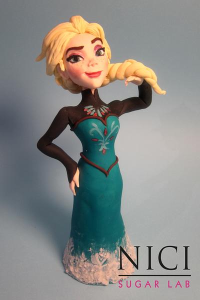 The trasformation of Elsa - Cake by Nici Sugar Lab