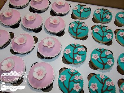 Blossom Cupcakes - Cake by Sugar Sweet Cakes