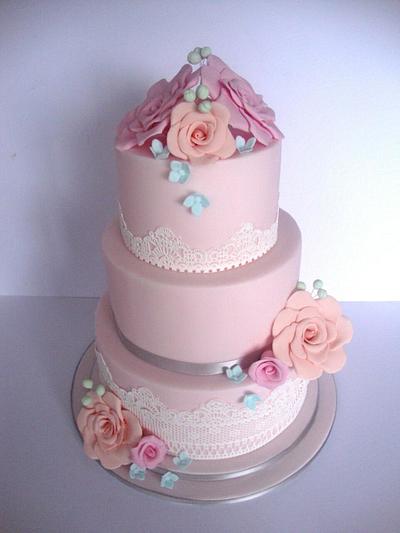 Vintage pastels and lace - Cake by Amy
