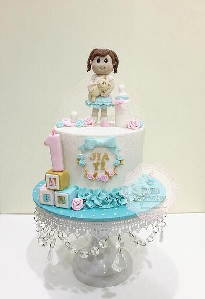 Sweet 1st birthday cake - Cake by annacupcakes