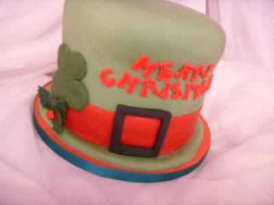 Irish Hat Christmas Cake - Cake by Christine