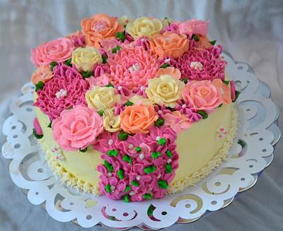 Bunch of Buttercream flowers  - Cake by Divya iyer