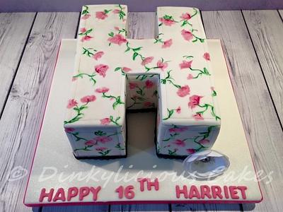 "H" cake - Cake by Dinkylicious Cakes