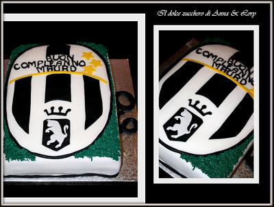 Happy Juventus birthday! - Cake by Il dolce zucchero di Anna & Lory