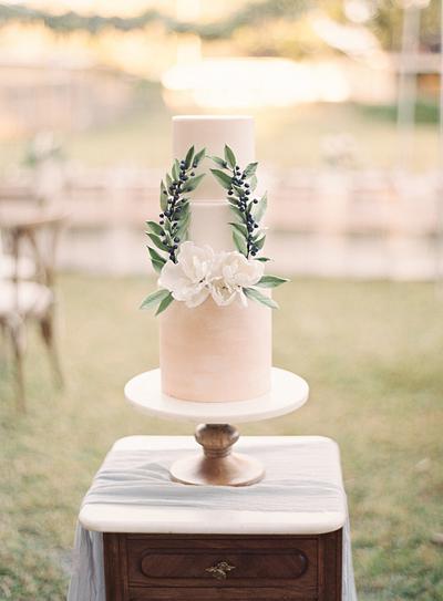 Floral Wreath Wedding Cake - Cake by Kayla Trahan