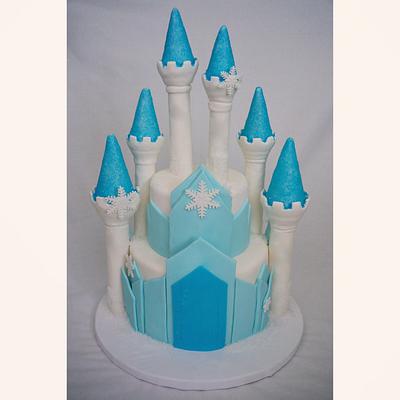 Frozen castle  - Cake by The Sweet Duchess 