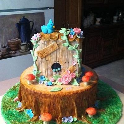Birdhouse Cake - Cake by Patty Cake's Cakes