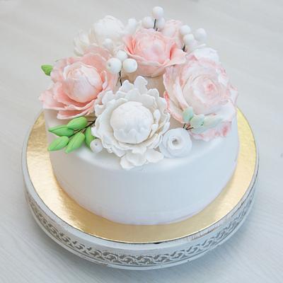 Elegant peonies cake - Cake by Dream Cakes Enschede