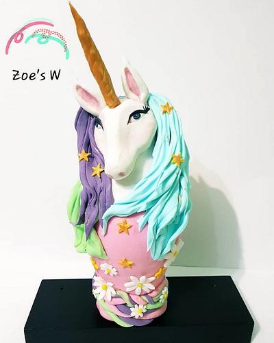 Unicorn Chocolate egg - Cake by Zoi Pappou
