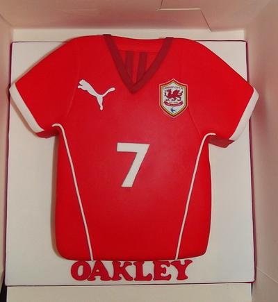 cardiff city football shirt - Cake by Hayley