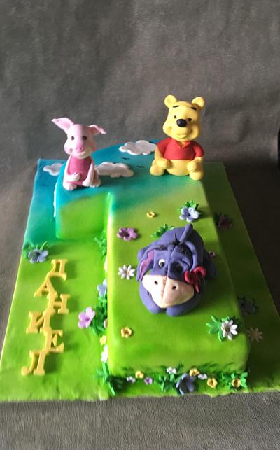 Winnie the Pooh - Cake by Doroty
