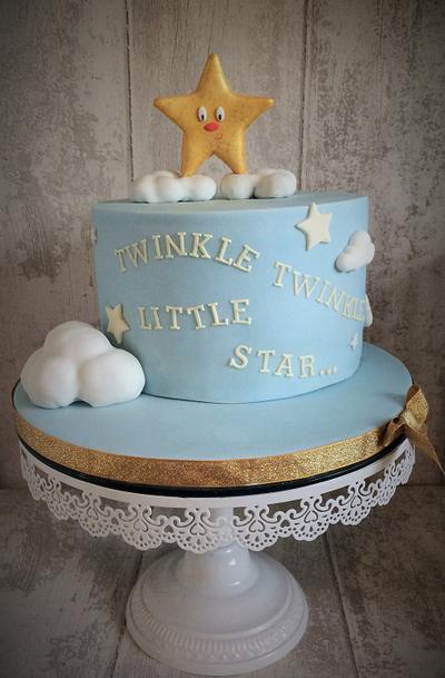 twinkle twinkle..... - Cake by Clare's Cakes - Leicester