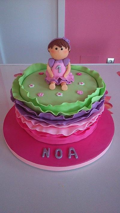 First birthday cake  - Cake by silvia Valdearenas