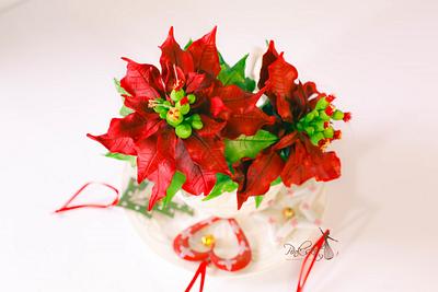 Poinsettia flowers - Cake by Vy Jeffery