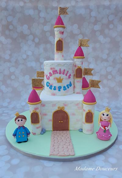 Castle Cake - Cake by Madame Douceurs
