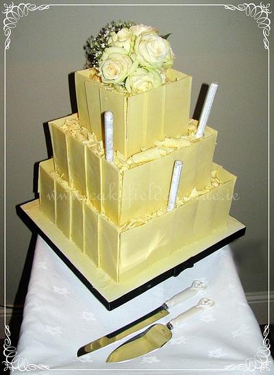 WHITE CHOCOLATE PASSION CAKE - Cake by Agatha Rogowska ( Cakefield Avenue)