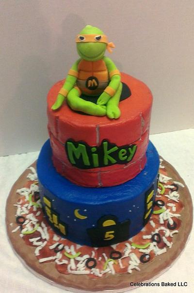 Ninja Turtle - Cake by Sherri Hodges 