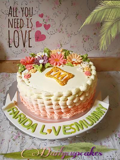 Elegant cake - Cake by Nashwa 