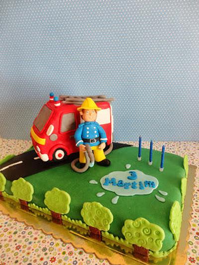 Fireman - Cake by ItaBolosDecorados