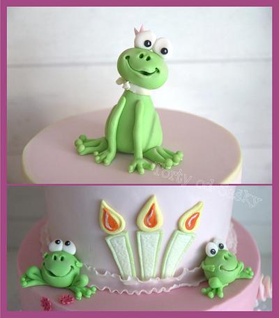 Pink cake with frogs - Cake by cakebysaska
