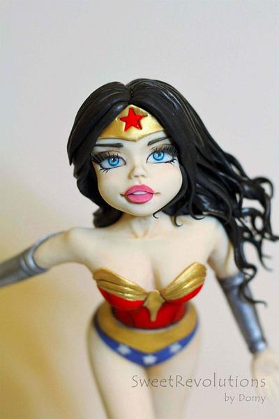 Wonder Woman - Cake by Domy