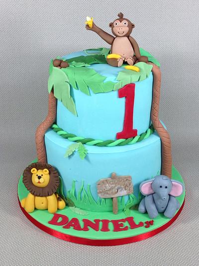 Jungle fun! - Cake by Gaynor's Cake Creations