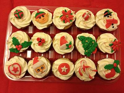 Christmas Cupcakes! - Cake by meenaanand