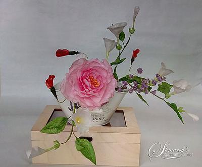 Just Wafer Paper Flowers - Cake by Petya Shmarova