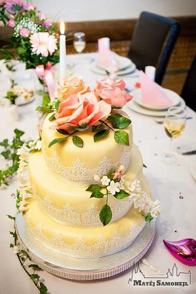 Romantic wedding cake - Cake by The Prague Cake Ladies