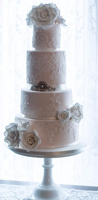 Weding dress lace - Cake by Paula