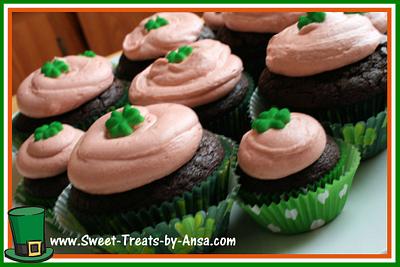 Guinness Chocolate Cupcakes with Cream Cheese frosting  - Cake by Ansa