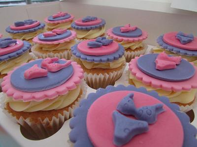 Charity cupcakes - Cake by Hellocupcake