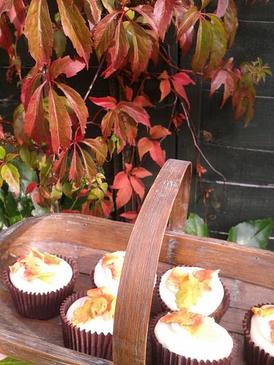 Autumn cupcakes - Cake by Karen's Kakery
