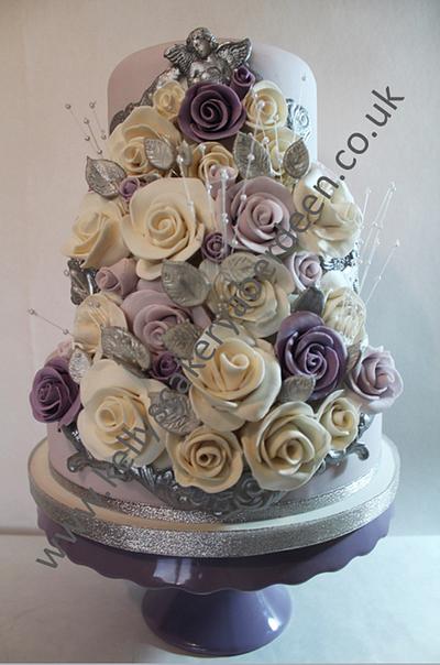 Lilac rose cake - Cake by Kellys Cakery