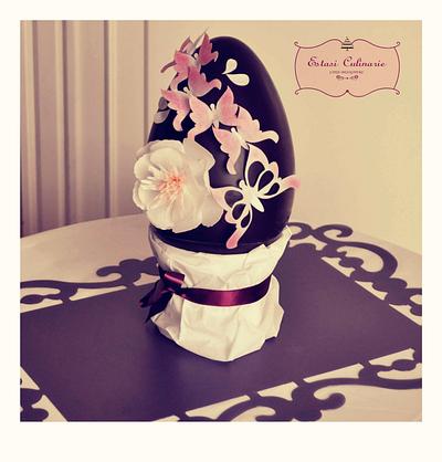 Easter egg, decorated in wafer paper - Cake by Estasi Culinarie