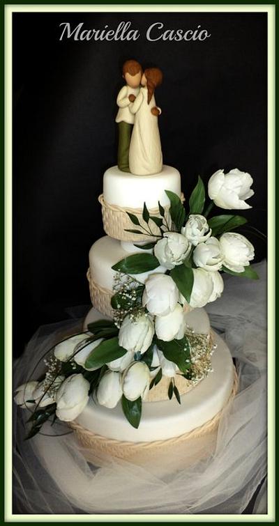 wedding tulip cake - Cake by Mariella Cascio