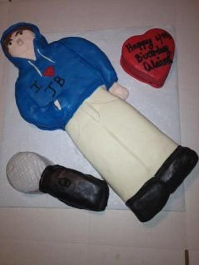 Justin Bieber - Cake by tasteeconfections