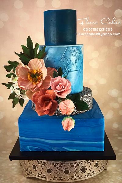 Fleurs Bluem - Cake by Bennett Flor Perez
