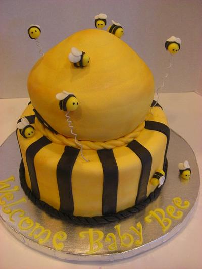 Bumble Bee Baby - Cake by eperra1