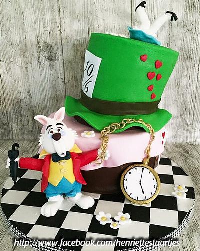 Alice in Wonderland cake - Cake by Puck