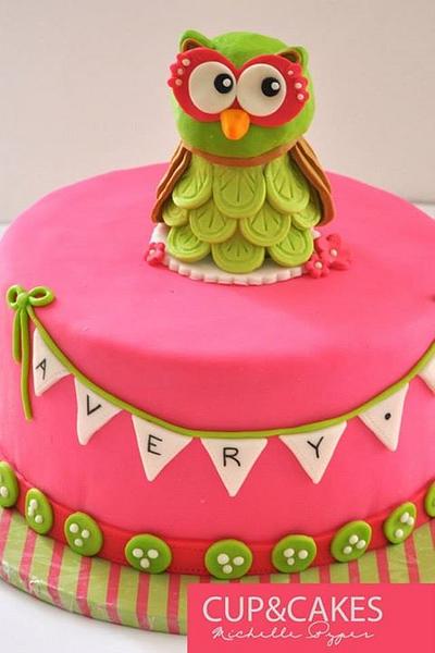 Owl Cake  - Cake by Cup & Cakes