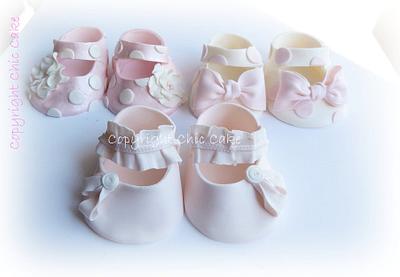Chic Cake Shoes 2 - Cake by Francesca Morrone