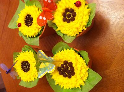 flower garden cupcakes - Cake by Jen Scott