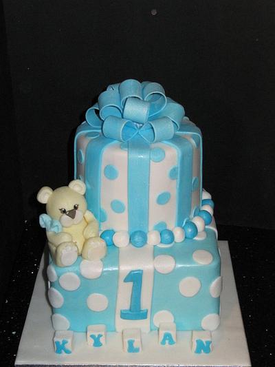 first birthday :)  - Cake by d and k creative cakes