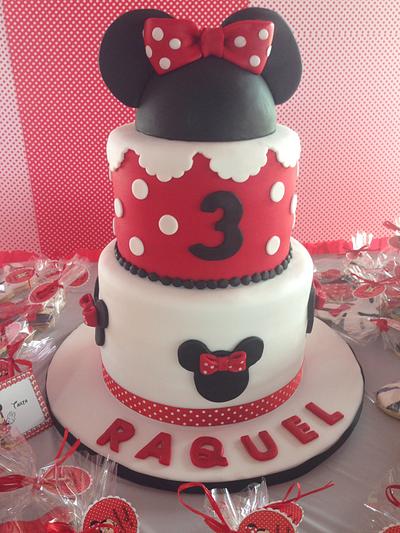 Minnie Mouse Cake. - Cake by Laura's Bakery