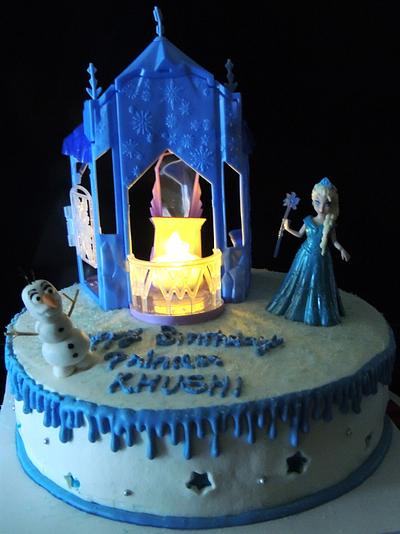 frozen cake  - Cake by steffy