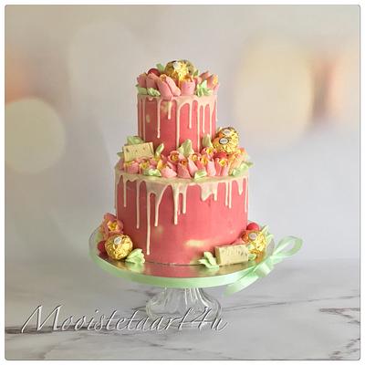 Drip cake and buttercream roses... - Cake by Mooistetaart4u - Amanda Schreuder