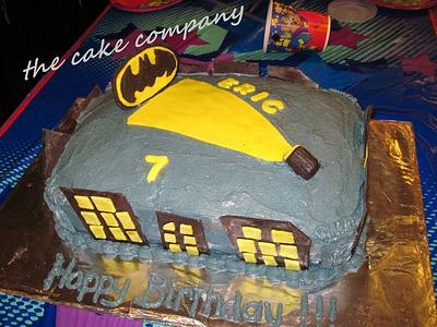 batman - Cake by Lori Arpey